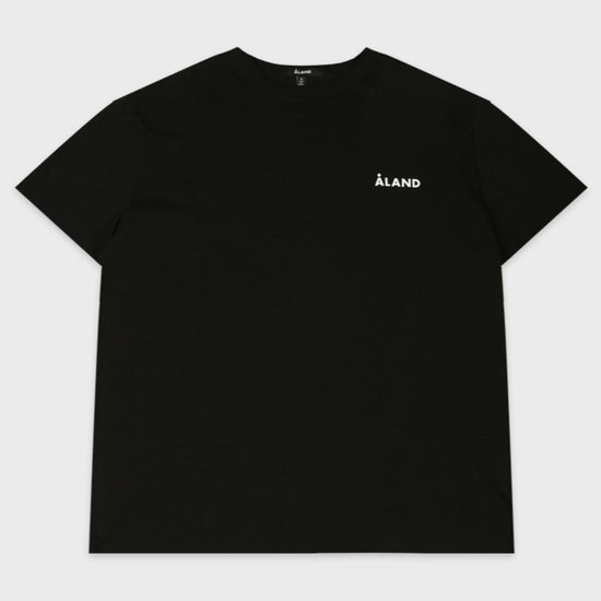 ALAND I'M NOT CHIC HALF SLEEVE BLACK
