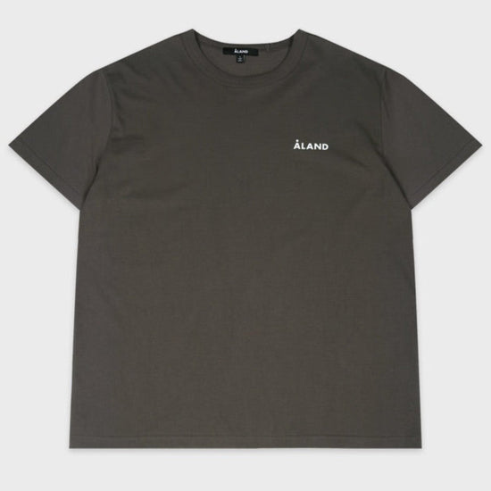 ALAND I'M NOT CHIC HALF SLEEVE CHARCOAL