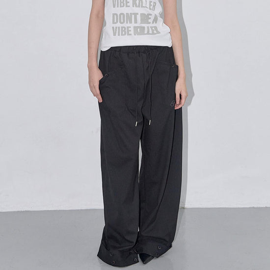 CLASSIC BUTTON BANDING SLACKS BLACK