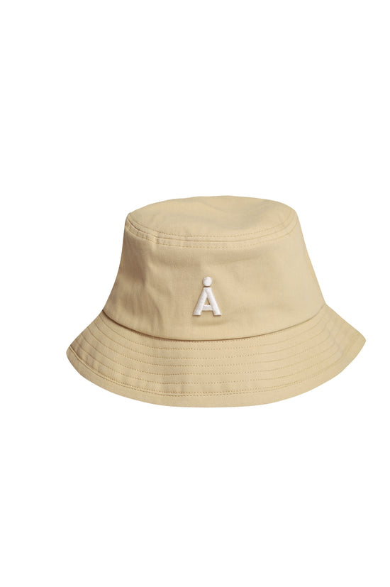 NEW ALAND A LOGO BUCKET HAT BEIGE