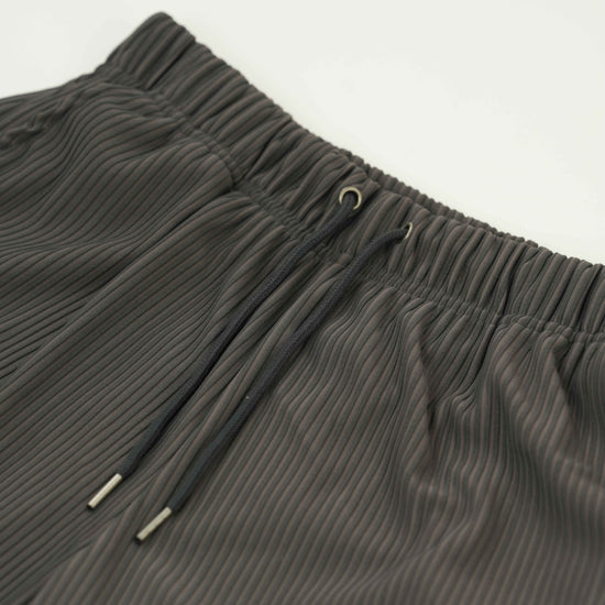 MEN'S PLEATED BANDING PANTS CHARCOAL