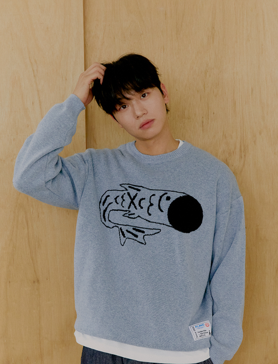 ALAND FISH LOGO JACQUARD KNIT PULLOVER DUST BLUE