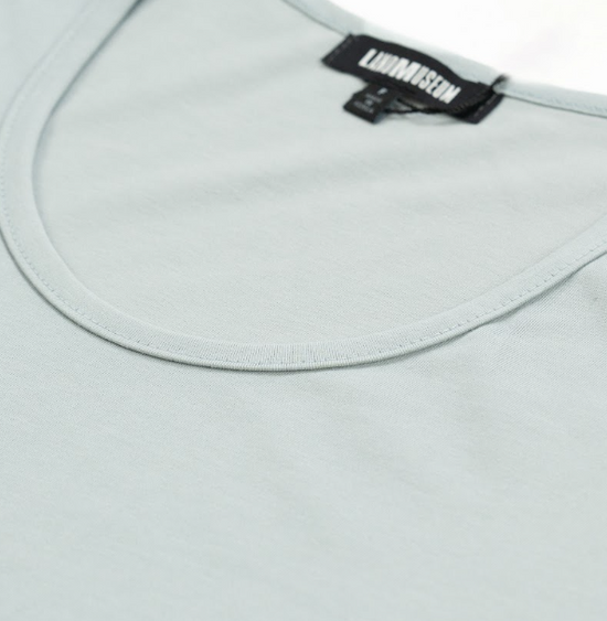 MEN'S ESSENTIAL T-SHIRT LIGHT BLUE