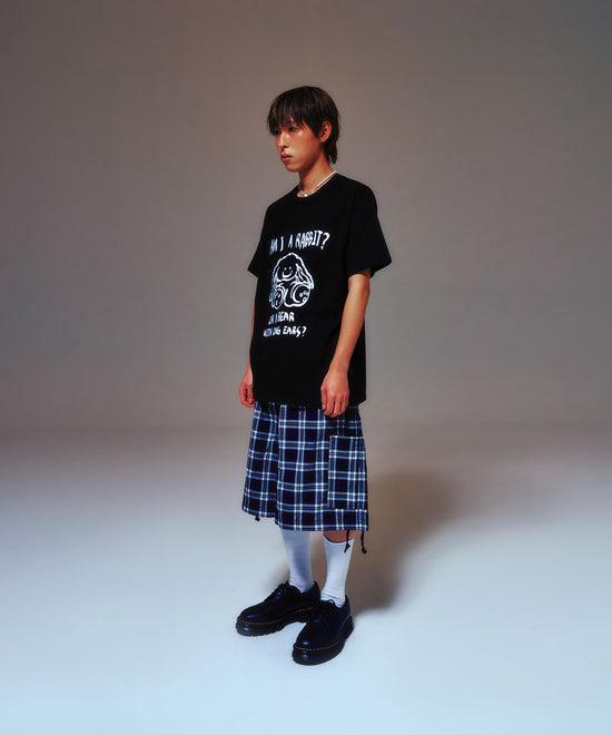 RABBIT OR BEAR TEE BLACK