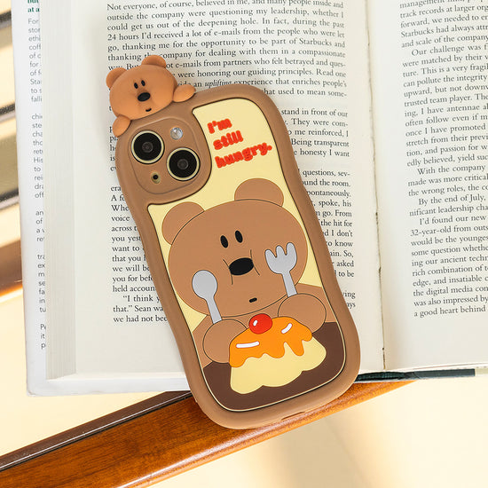 FIGURE BOUCLE PHONE CASE IPHONE 15 HUNGRY BO