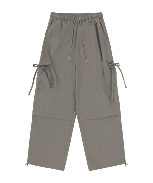 RIBBON CARGO PARACHUTE PANTS ASH KHAKI