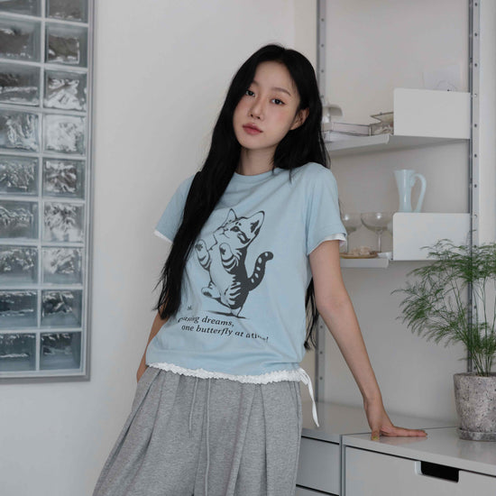 CHASING CAT SLIM FIT T-SHIRT LIGHT BLUE