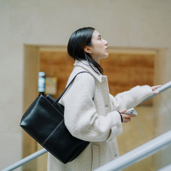 PANIER FLAP BAG BLACK