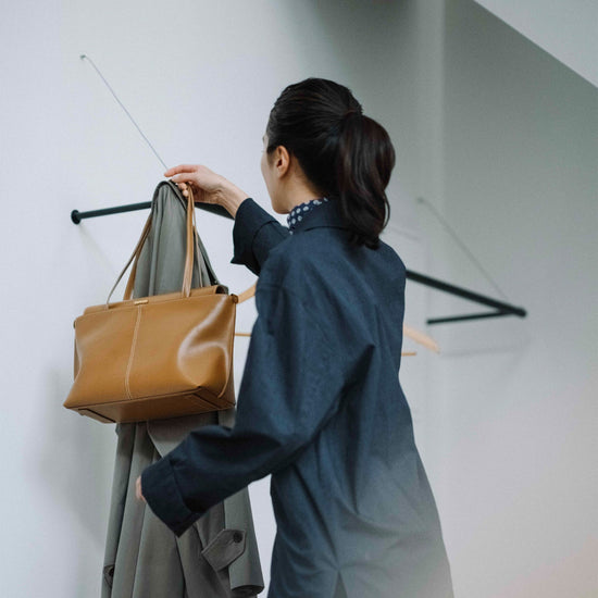 PANIER FLAP BAG BROWN