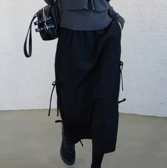 SIDE RIBBON STRING SKIRT BLACK