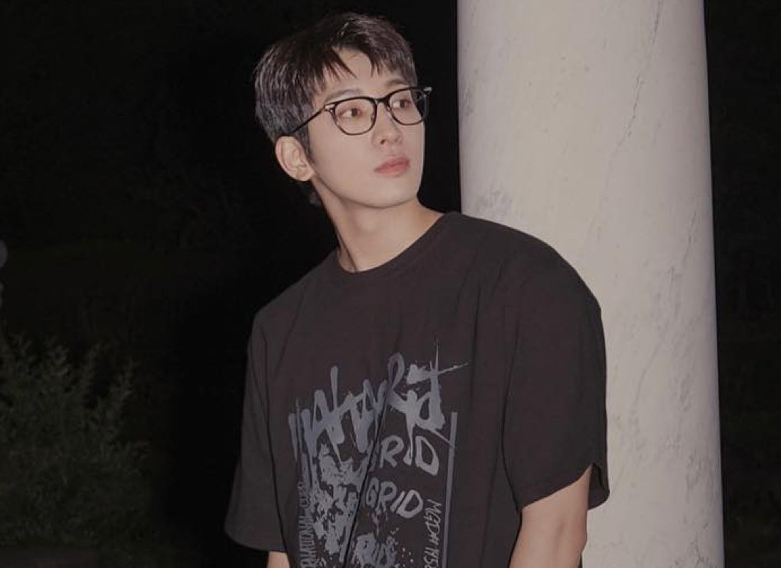 Twin Your Look with These 7 KPop Idols Wearing Mahagrid!