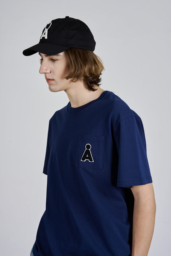 ALAND A LOGO BOUCLE POCKET TEE NAVY