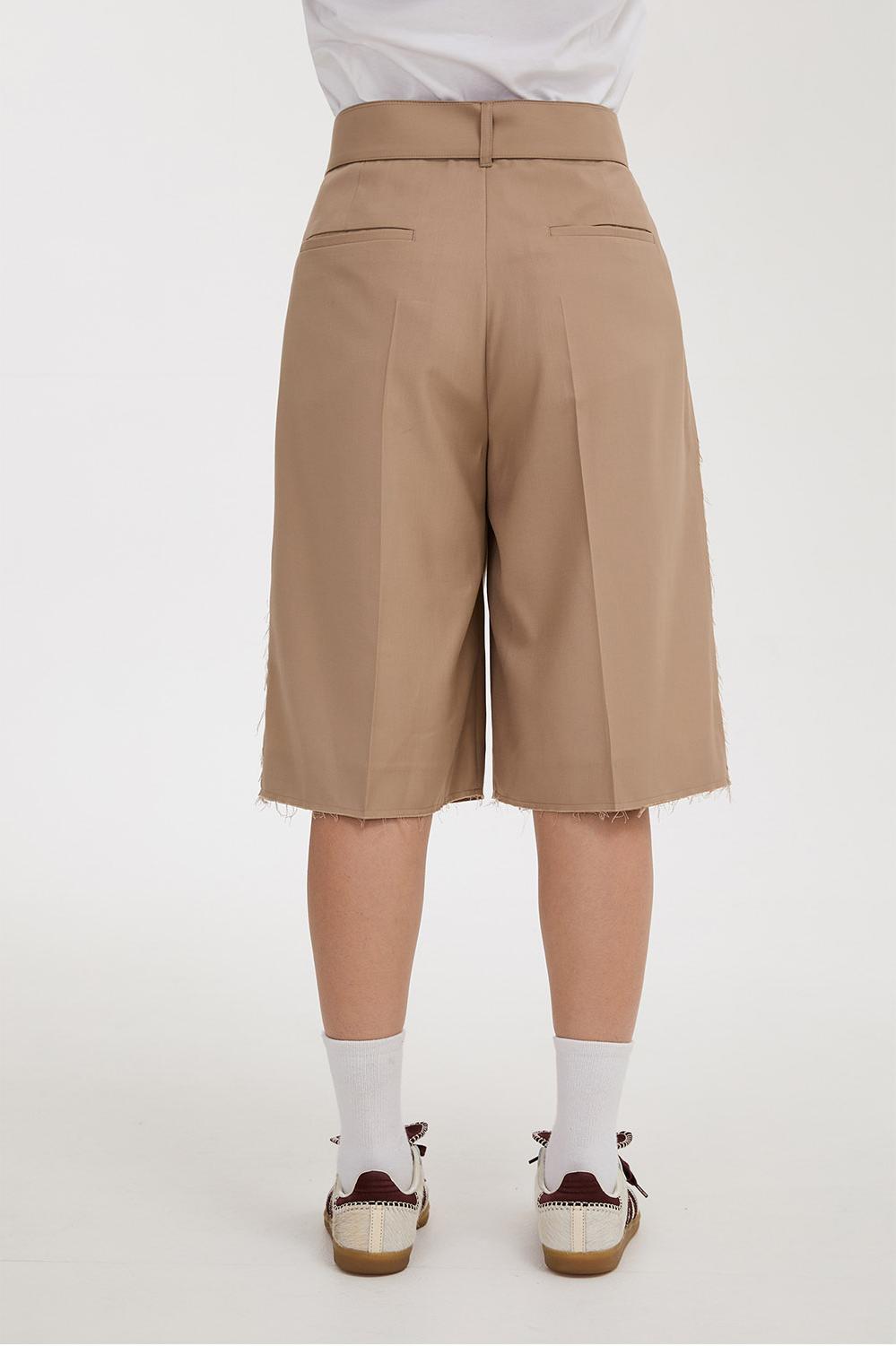 ★Wai Kei★ Cutout shorts beige YKBD01PT01-1 BUY WAI KEI Short Pants CUT-OUT SHORT PANTS BEIGE