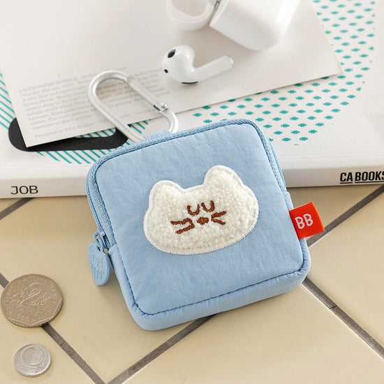 MOGRY HUG AIRPODS POUCH SKYBLUE