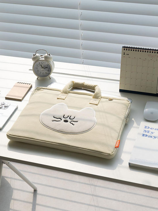 MOGRY HUG LAPTOP POUCH 13 TYPE IVORY