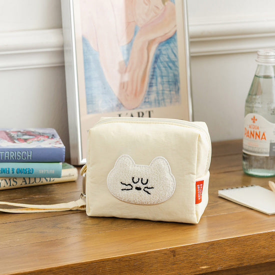 MOGRY HUG POUCH IVORY