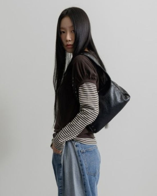 MINIMAL RIVET ACCENT BAG BLACK