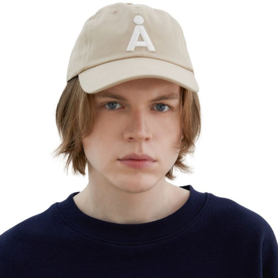 ALAND EMBOSSING A LOGO BASEBALL CAP BEIGE