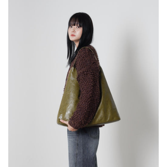 EYELET STRAP SHOULDER BAG OLIVE GREEN