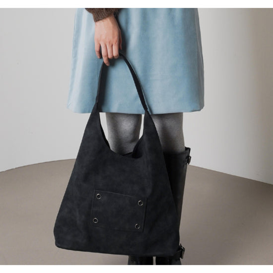 VINTAGE EYELET SHOULDER BAG BLACK