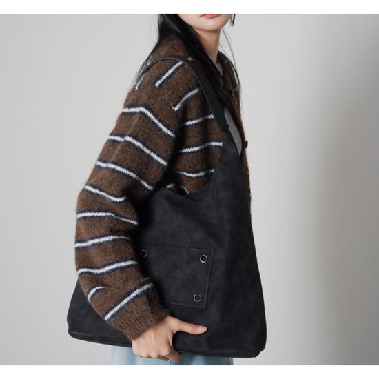 VINTAGE EYELET SHOULDER BAG BLACK