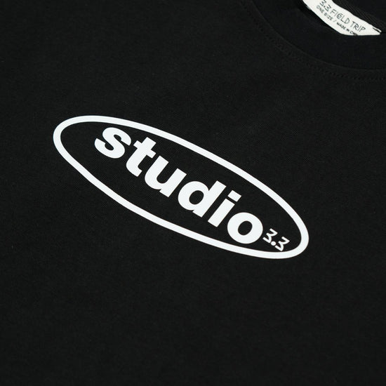 STUDIO  OVAL GRAPHIC T-SHIRT BLACK