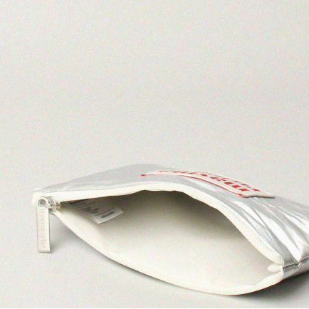 BASIC POUCH GLITTERY SILVER
