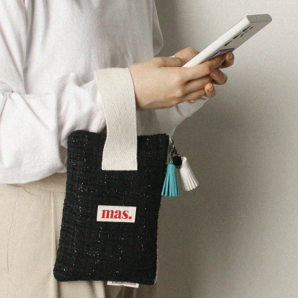 STRAP POUCH ELEGANCE BLACK