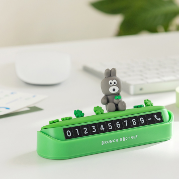 PARKING PLATE CLOVER BUNNY