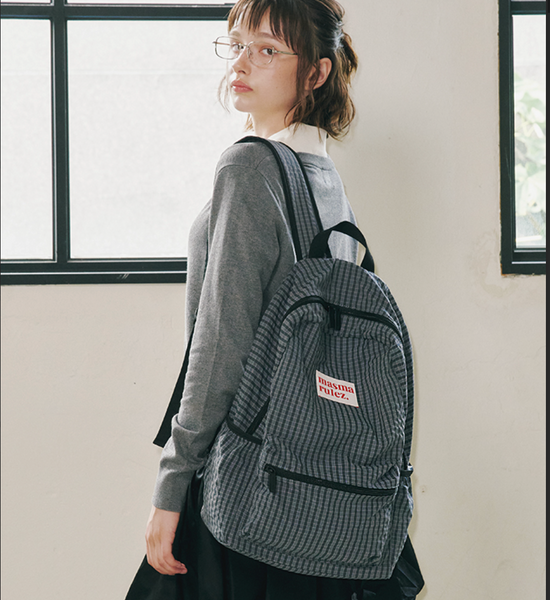 DAILY BACKPACK CHECK DARK GREY