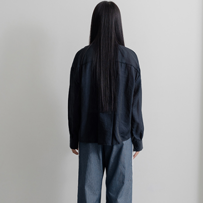 ESSENCE EMBRO TENCEL SHIRT NAVY