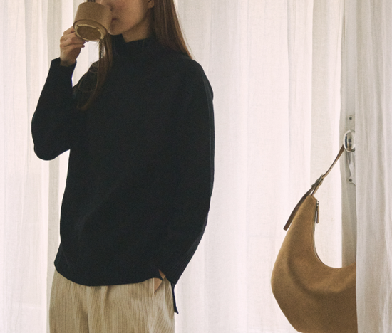 MOSSY HOBO BAG SUEDE SAND
